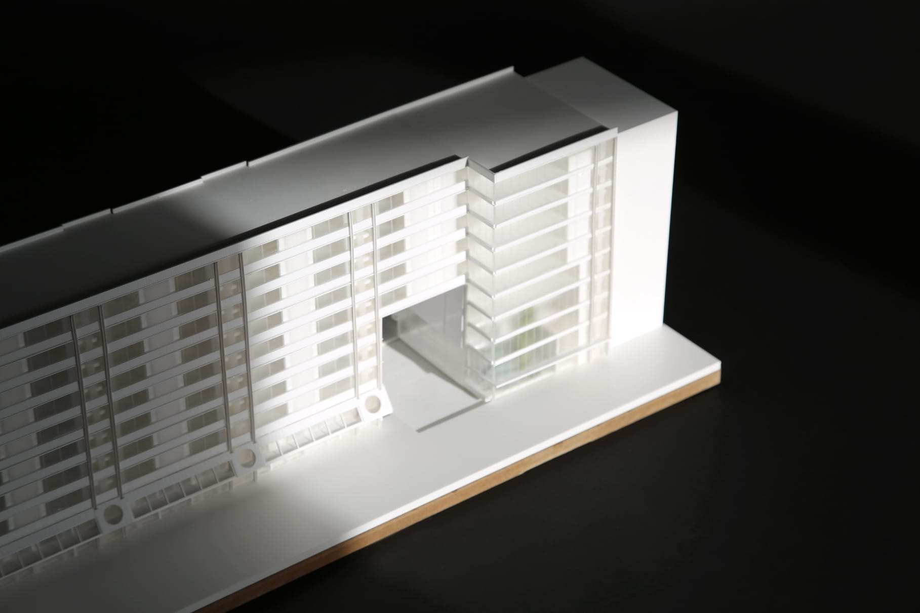 The volume with the recessed communal entrance cut into it